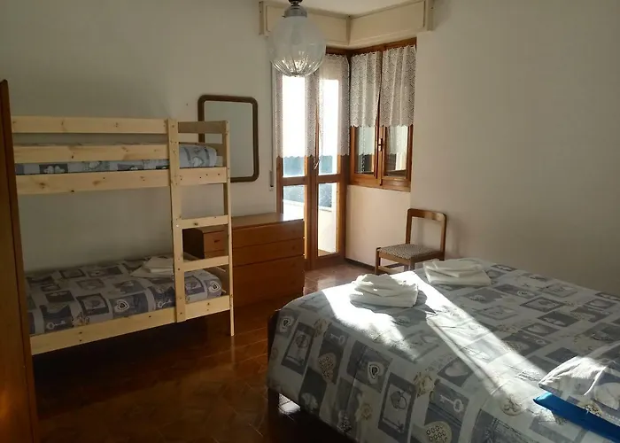 بيت للعطل Pini Nani Lanzada